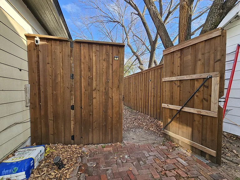2117 Hurley Ave — Photo 23
