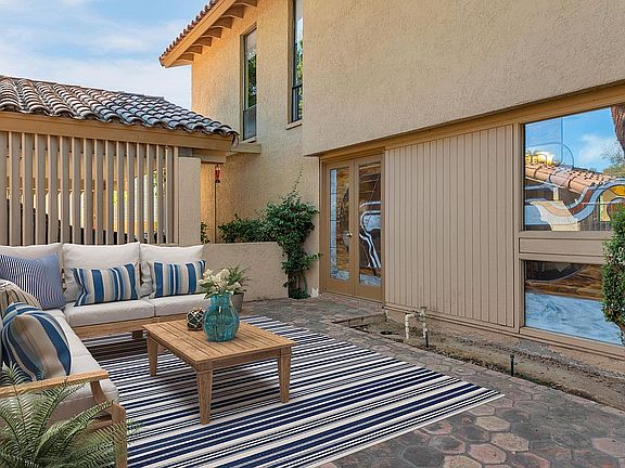 5th image of 909 W El Camino Dr