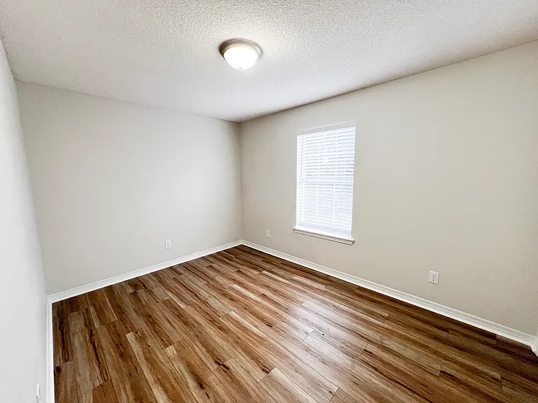 120 Covey Run Pl — Photo 8