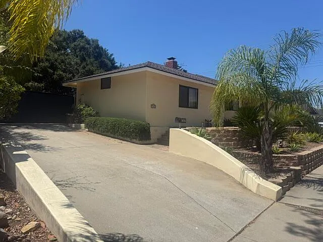 5587 Cathedral Oaks Rd — Photo 5