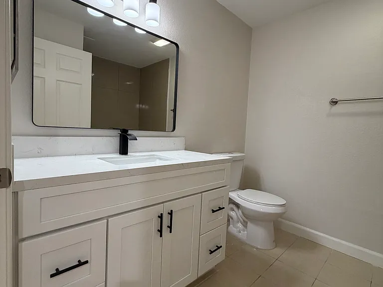 1265 Kendall Dr #412 — Photo 13
