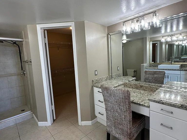 301 Lake Shore Dr #708 — Photo 13