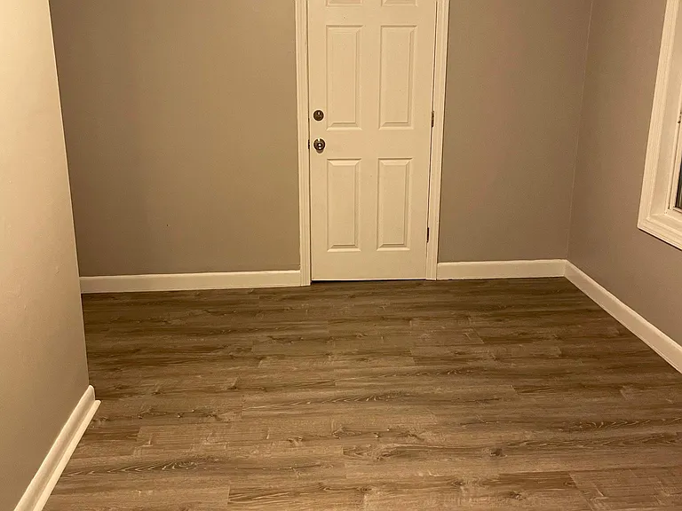 555 3rd St #2 — Photo 9