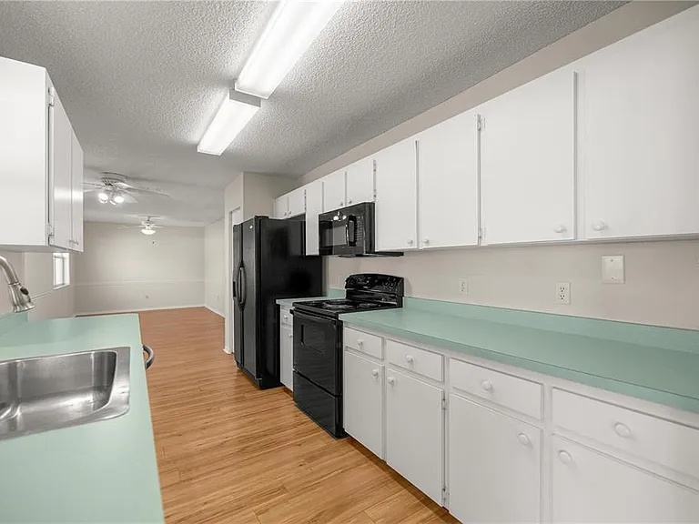 8478 SW 61st Terrace Rd — Photo 6
