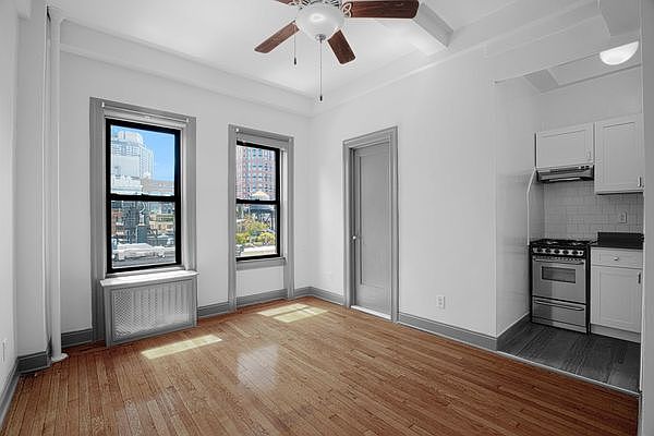 1st image of 19 W 69th St APT 1102