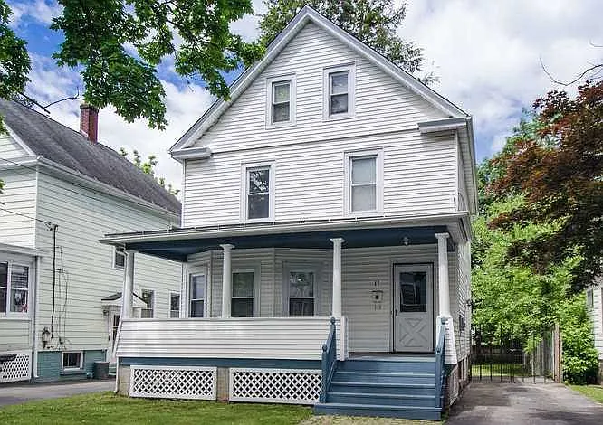 17 Lewis Ave photo 1