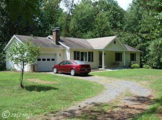 60 Wilson Rd, Huntingtown, MD 20639