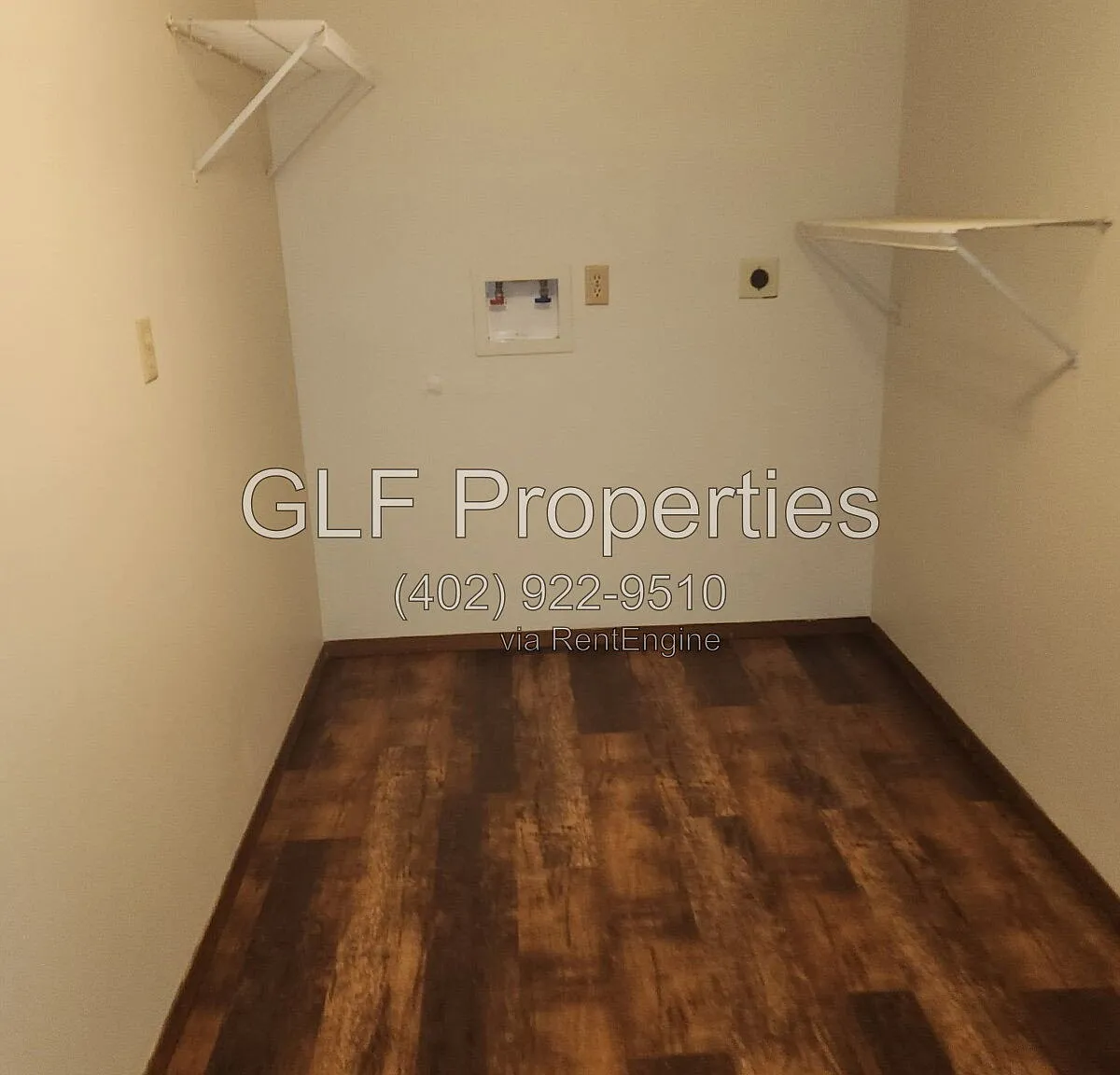 2 bed, 1.0 bath, $1,200 — Photo 4