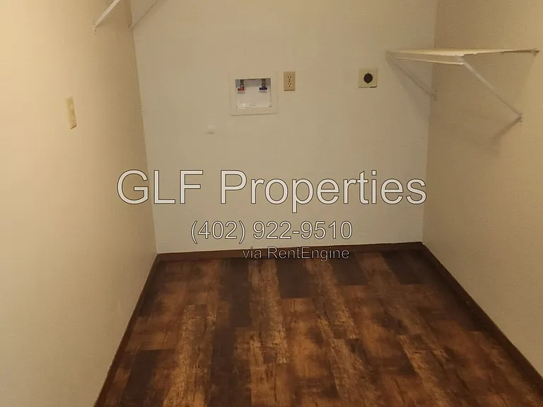 605 N 12th St #4 — Photo 4
