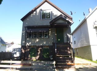 2454 S 9th Pl, Milwaukee, WI 53215