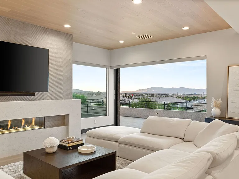 11142 San Terrazo Pl — Photo 15