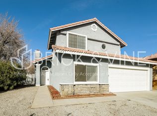 1503 E Kildare St, Lancaster, CA 93535