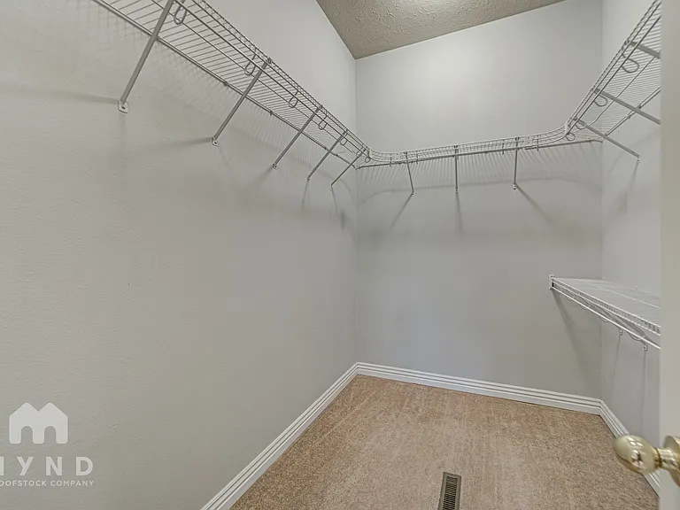 3253 Kickapoo Ave — Photo 16