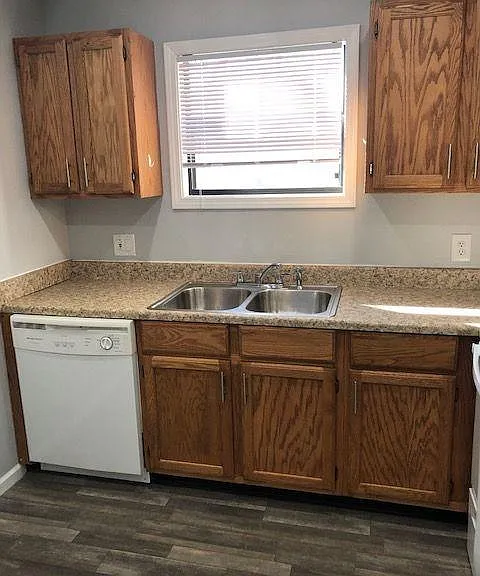 The Heritage Apartments — Photo 4
