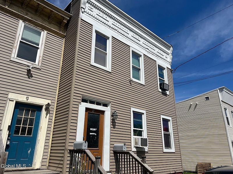 3rd image of 97 3rd Avenue