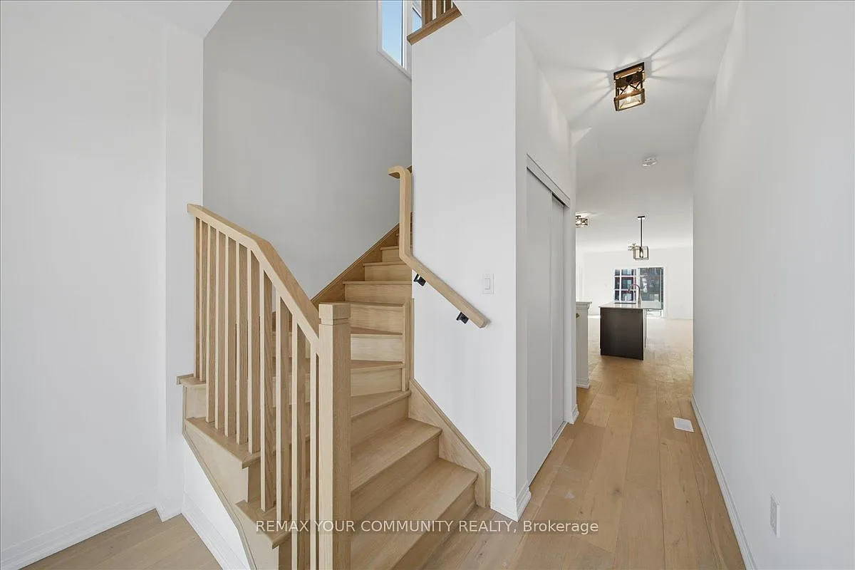 3 bed, $3,400 — Photo 2