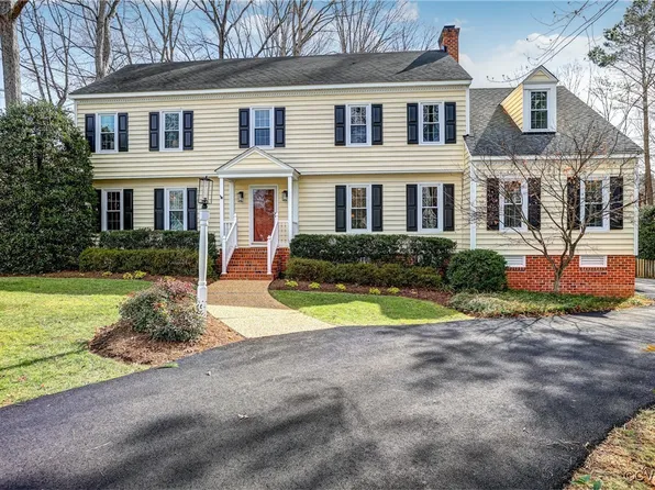 2800 Woodmark Ct, Henrico, VA 23233