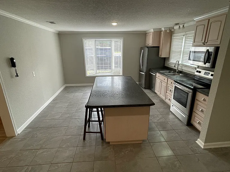 7338 High Way #84 — Photo 4