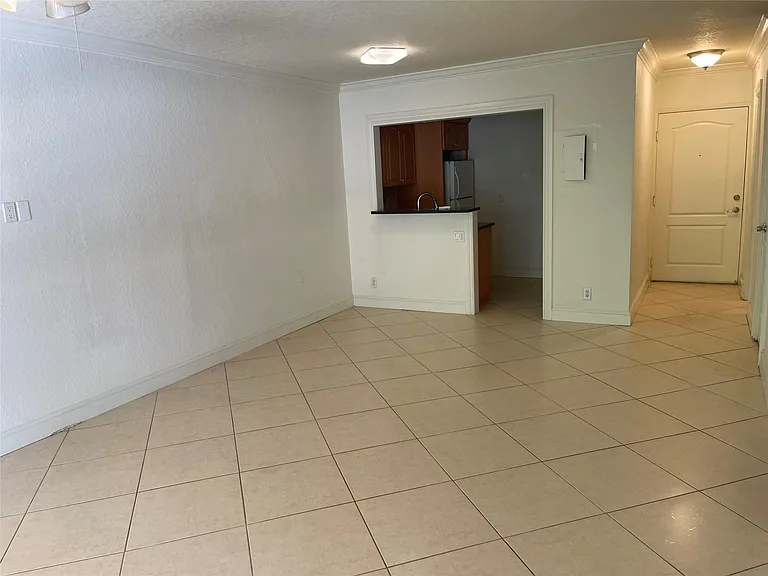 770 SE 2nd Ave #B210 — Photo 7