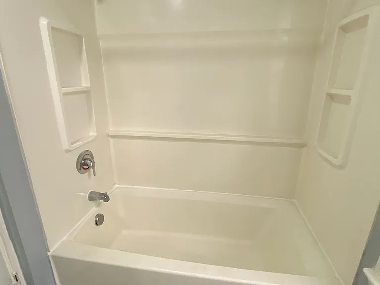 1017 Dayton St SW #2 — Photo 11
