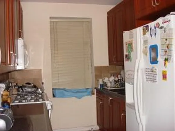 1289 East 19th Street image 1 of 5