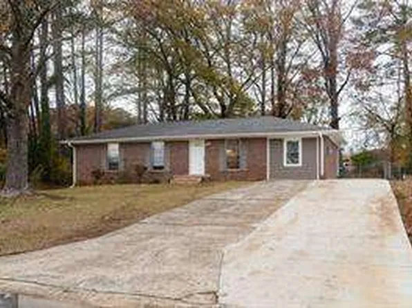 679 Winchester Ln, Norcross, GA 30071