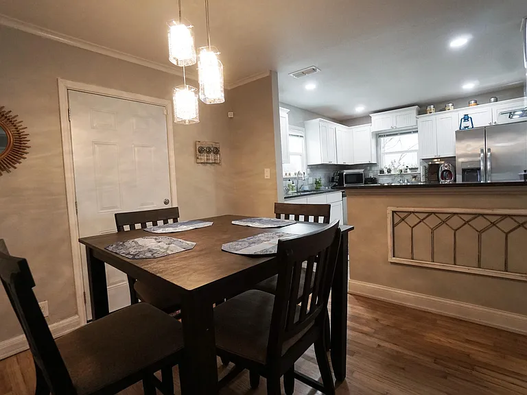 2507 Fain St — Photo 12
