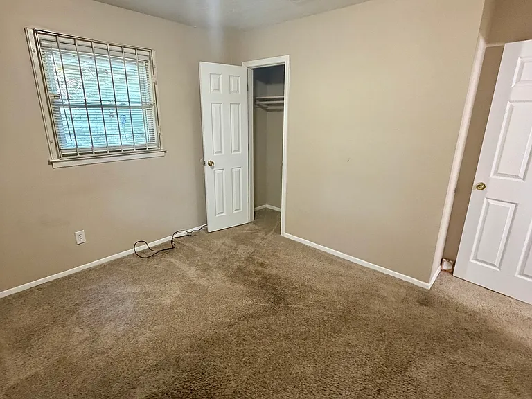814 Crestwood Ter — Photo 29
