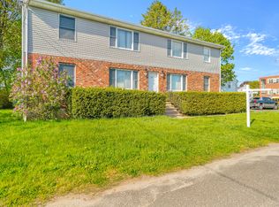 217 Charlotte St APT 2L, Waterbury, CT 06704