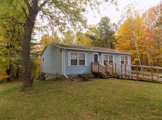 1129 Wings Mills Rd, Belgrade, ME 04917