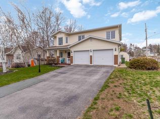 39 Ridgecrest Dr, Bridgewater, NS B4V3V8
