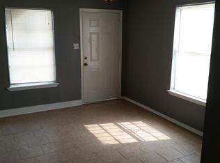 2513 Quintana Rd APT 5, San Antonio, TX 78211