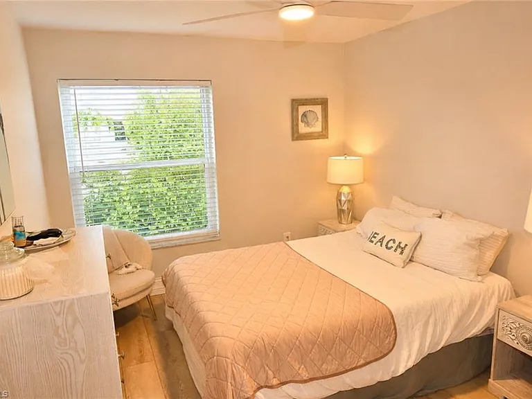6123 Montego Bay Loop — Photo 15