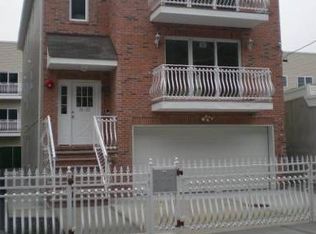16 Oxford St #3, Newark, NJ 07105