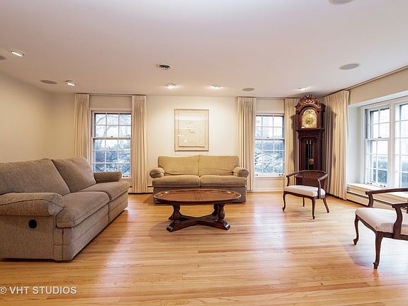 3rd image of 1509 Wincanton Dr