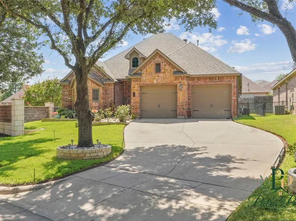 5132 Southpoint Dr, Arlington, TX 76017