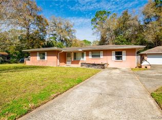 6009 E Holly St, Inverness, FL 34452