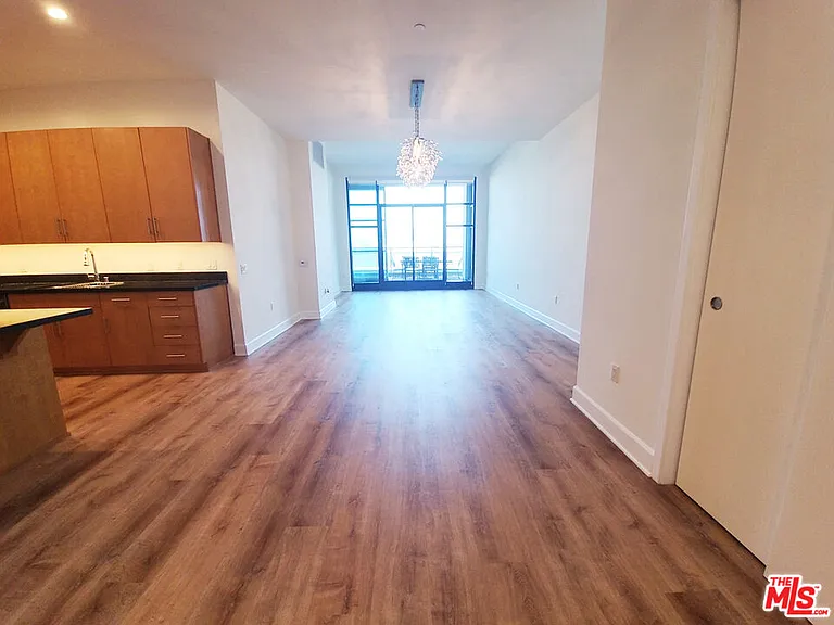 3223 W 6th St #602 — Photo 2