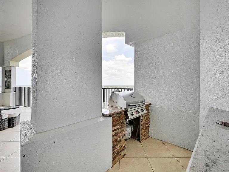 2797 1st St #2202 — Photo 28