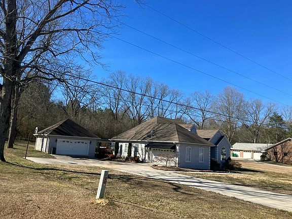 3rd image of 123 County Road 1407