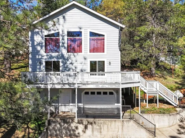 17296 Oscar Dr, Grass Valley, CA 95949