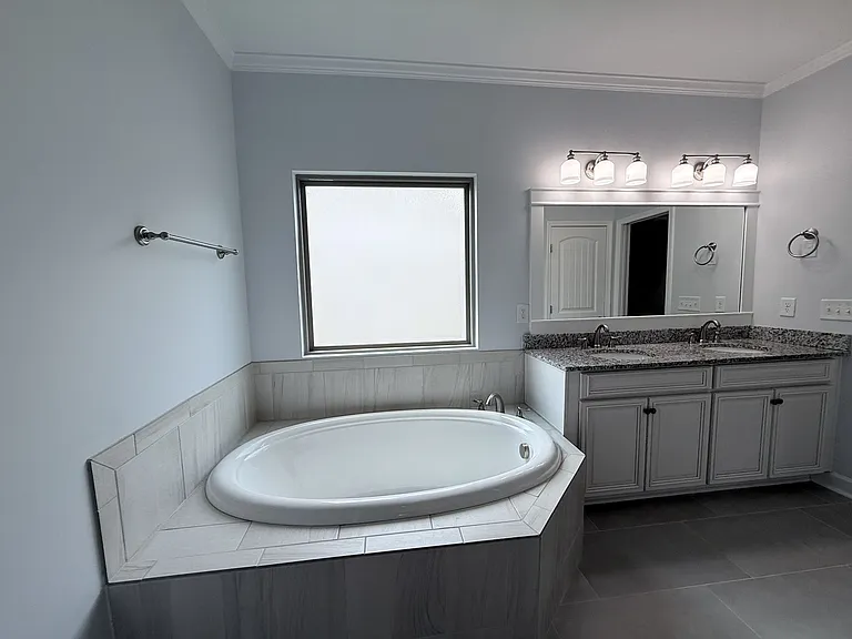 2290 Chaucer Park Ln — Photo 17