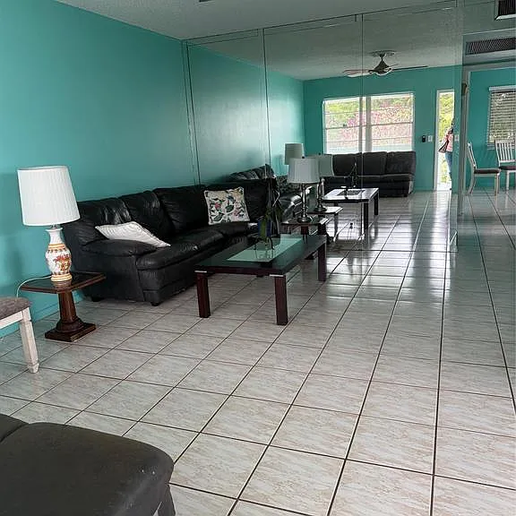 476 Tilford #V — Photo 3