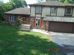 506 N 12th Ave, Ozark, MO 65721