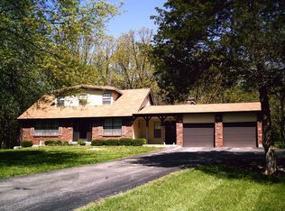 8 Dover Ln, Villa Ridge, MO 63089