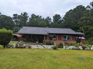 2102 Susie Cir, Tuskegee, AL 36083