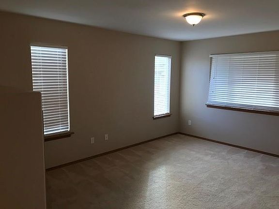 5th image of 27821 70th Ave NW