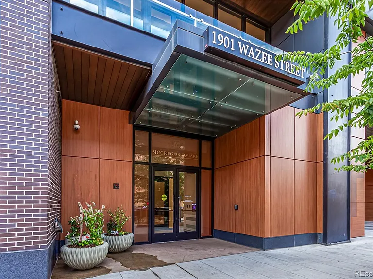 1901 Wazee St #310 — Photo 32