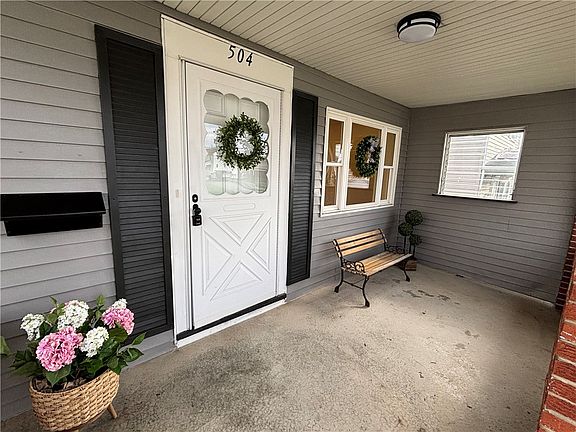 5th image of 504 Giffin Ave
