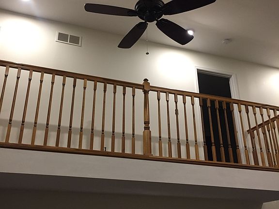 Balcony overlook livingroom